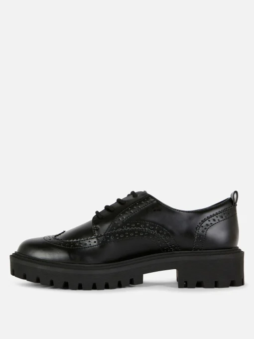 Chunky Lace-Up Wingtips