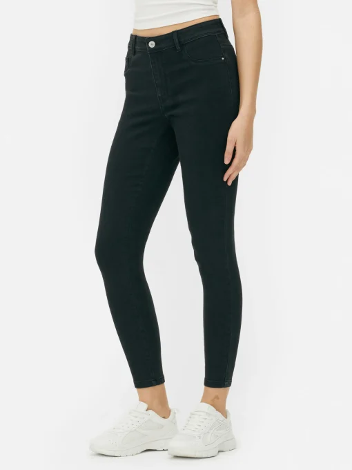 Essential Mid-Rise Skinny Jeans