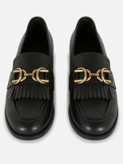 Fringed Buckle Loafers