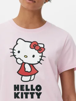 Hello Kitty Graphic T-Shirt
