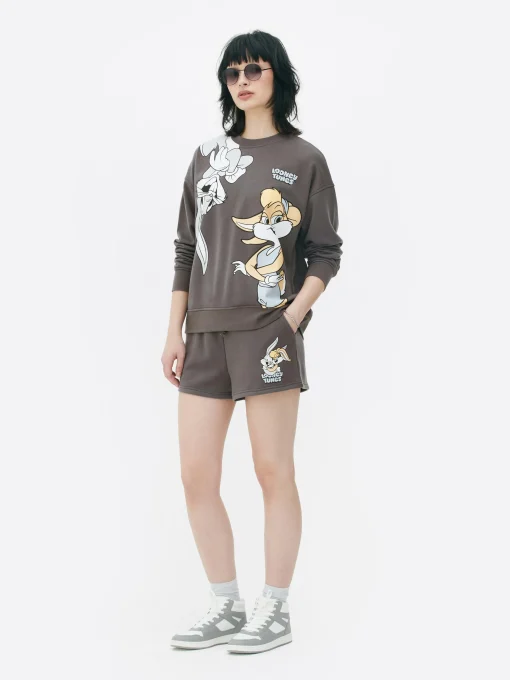 Looney Tunes Bugs Bunny Sweatshirt