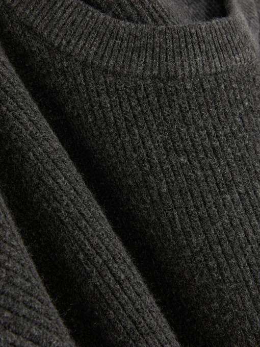 Ribbed Crew Neck Sweater