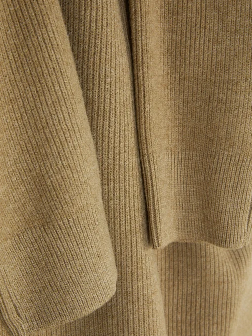 Ribbed Crew Neck Sweater