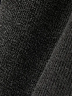 Ribbed Crew Neck Sweater