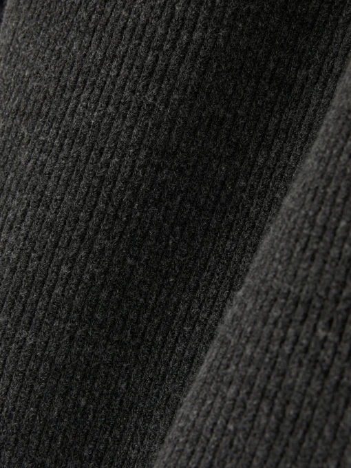 Ribbed Crew Neck Sweater