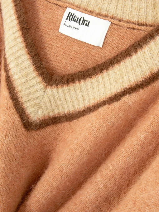 Rita Ora Vintage Style V-Neck Sweater