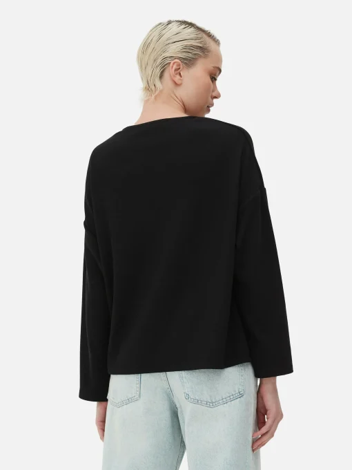 Seam Detail Long Sleeve Top