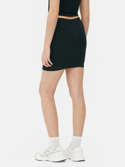 Seamfree Ribbed Mini Skirt