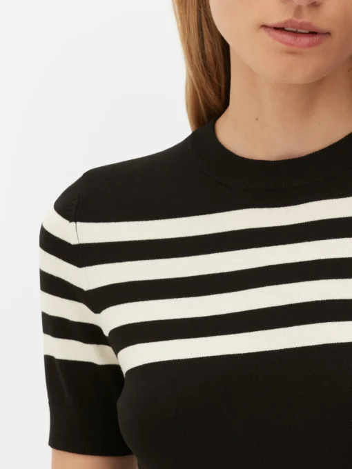 Short Sleeve Knit Top