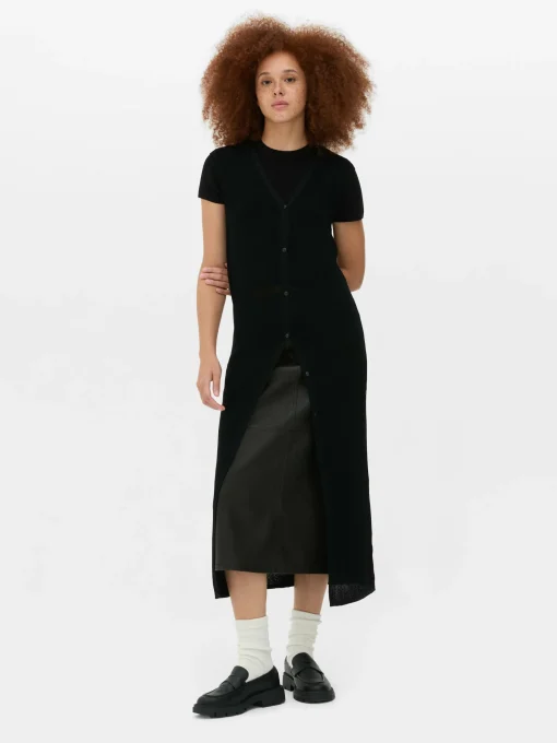 Sleeveless Long Cardigan