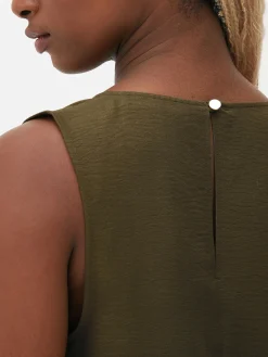 Sleeveless Scoop Neck Blouse