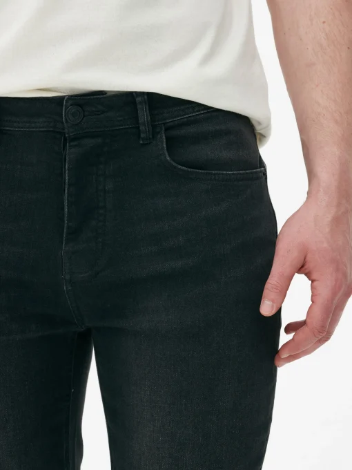 Slim Fit Jeans