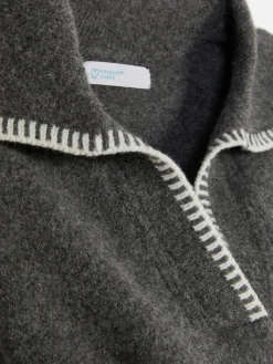 Stitch Collar Sweater