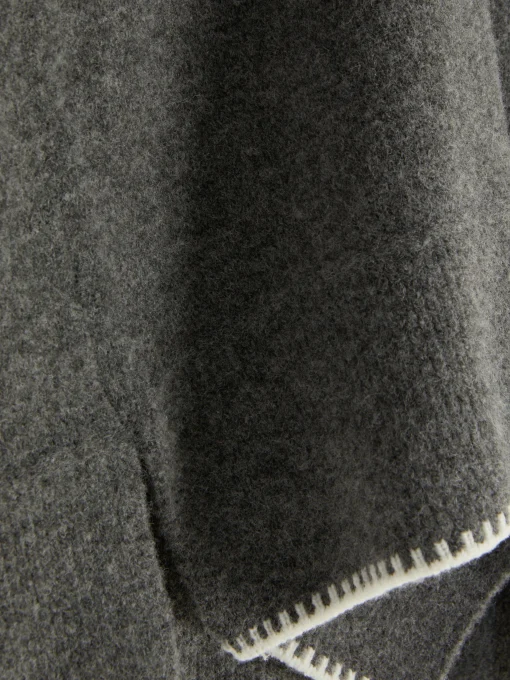 Stitch Collar Sweater