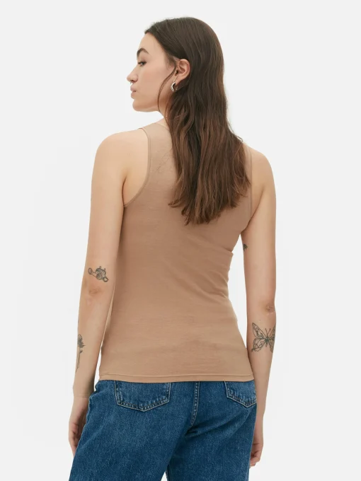 Stretch Tank