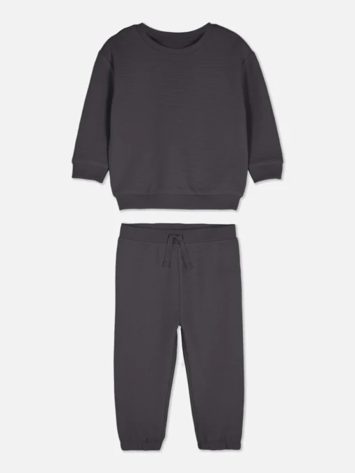 Textured Sweatshirt And Joggers Set